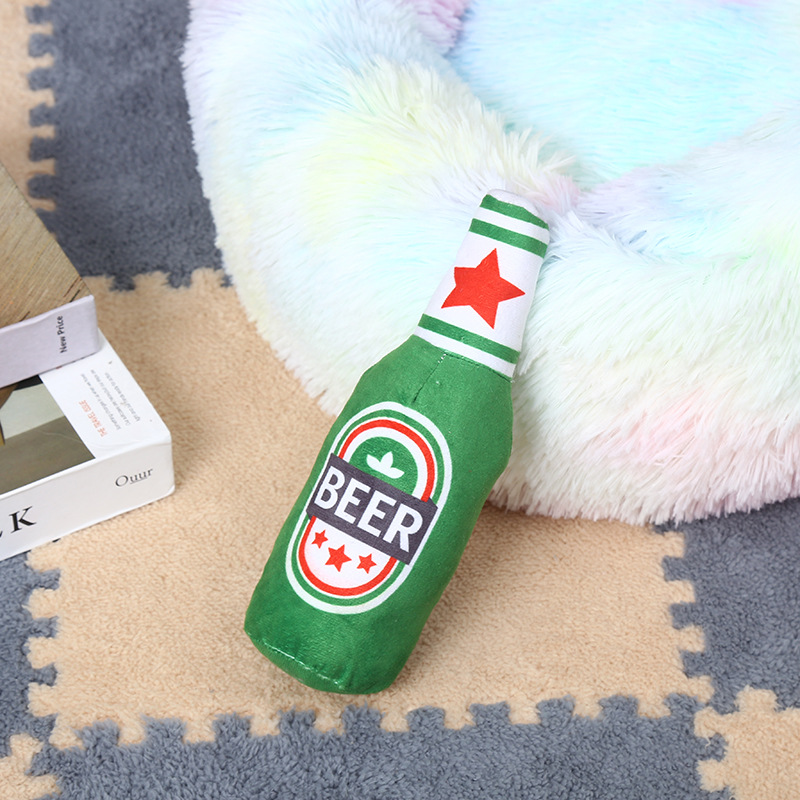 Juguete peluche botella cerveza